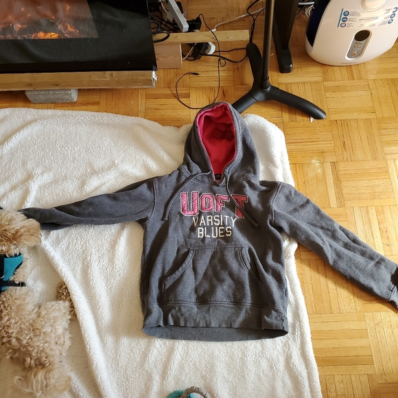 UofT comfy sweater - Picture 2 of 3